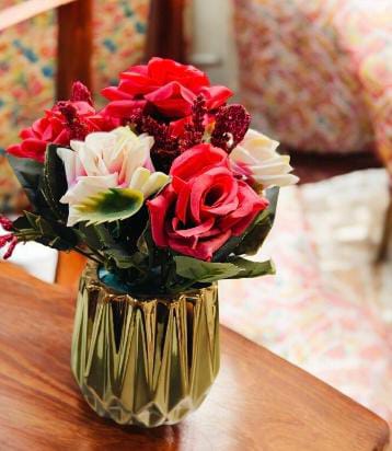 Flower pot
